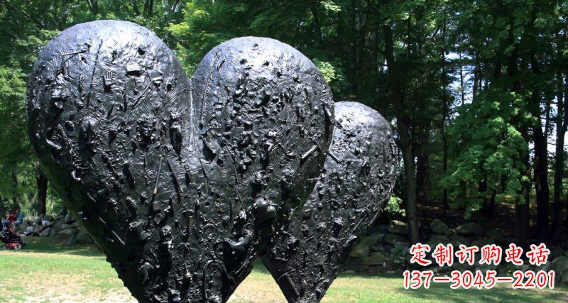 公园爱心景观铜雕