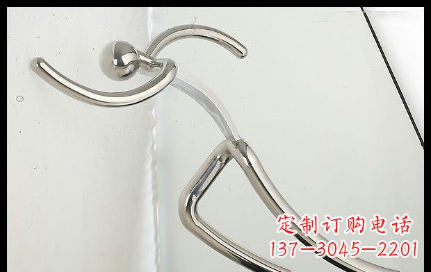 公园不锈钢抽象奔跑人物雕塑