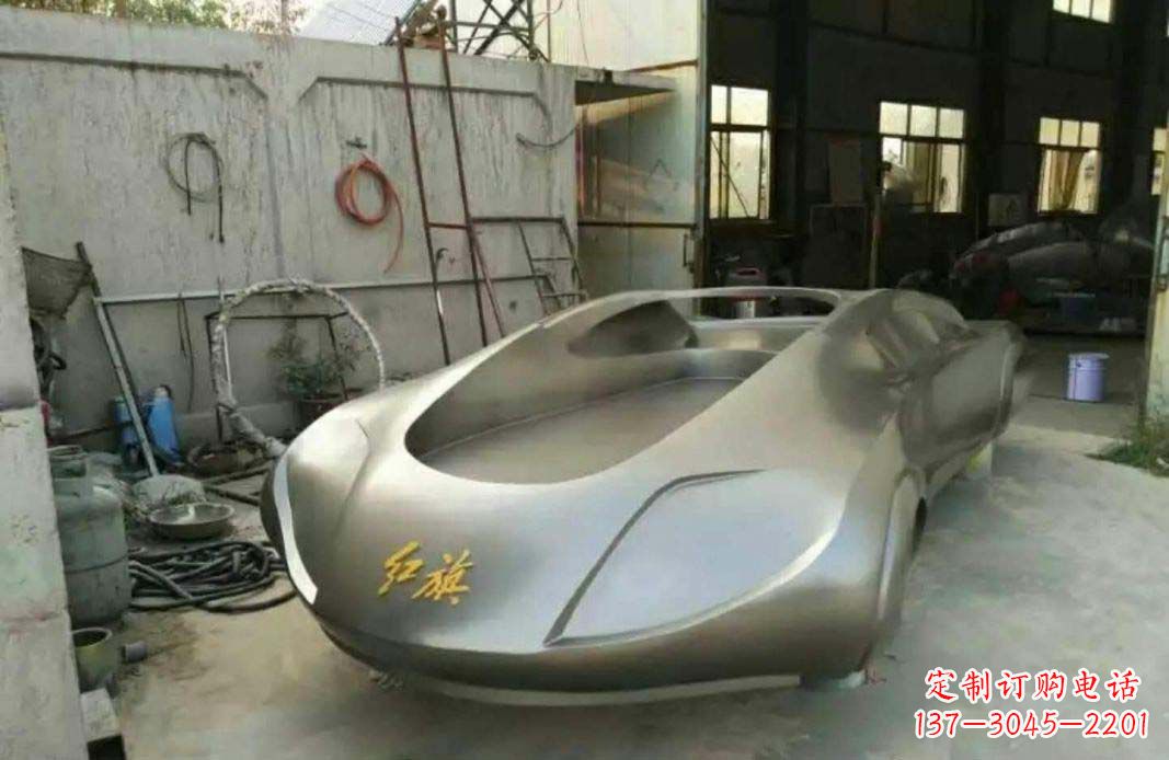 公园不锈钢红旗轿车景观雕塑