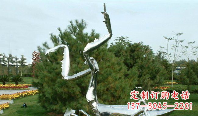 公园不锈钢昆虫螳螂雕塑
