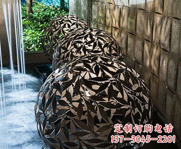 公园不锈钢树叶镂空球景观雕塑1