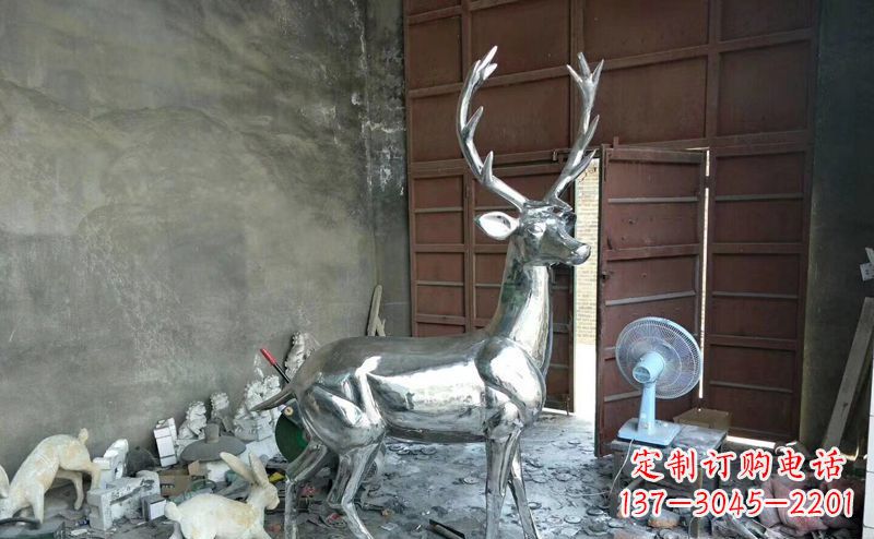 公园不锈钢驯鹿摆件雕塑