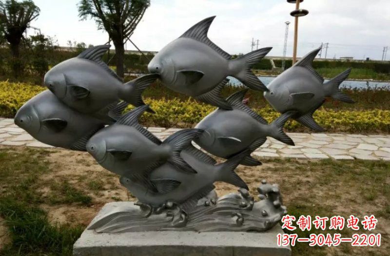 公园不锈钢鱼群