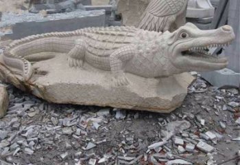 鳄鱼黄沙岩动物石雕精致装饰您的家