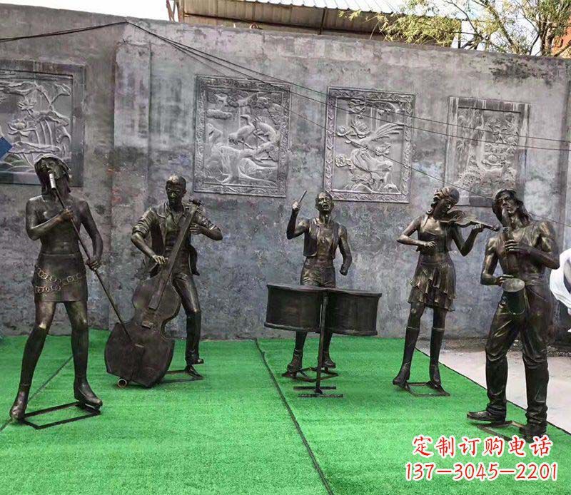 公园吹拉弹唱人物小品铜雕