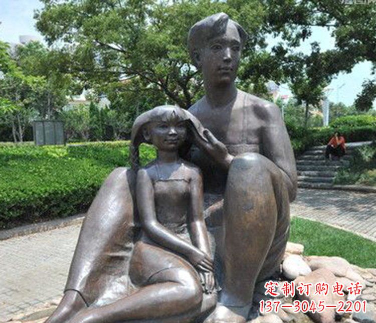 公园抽象母女铜雕