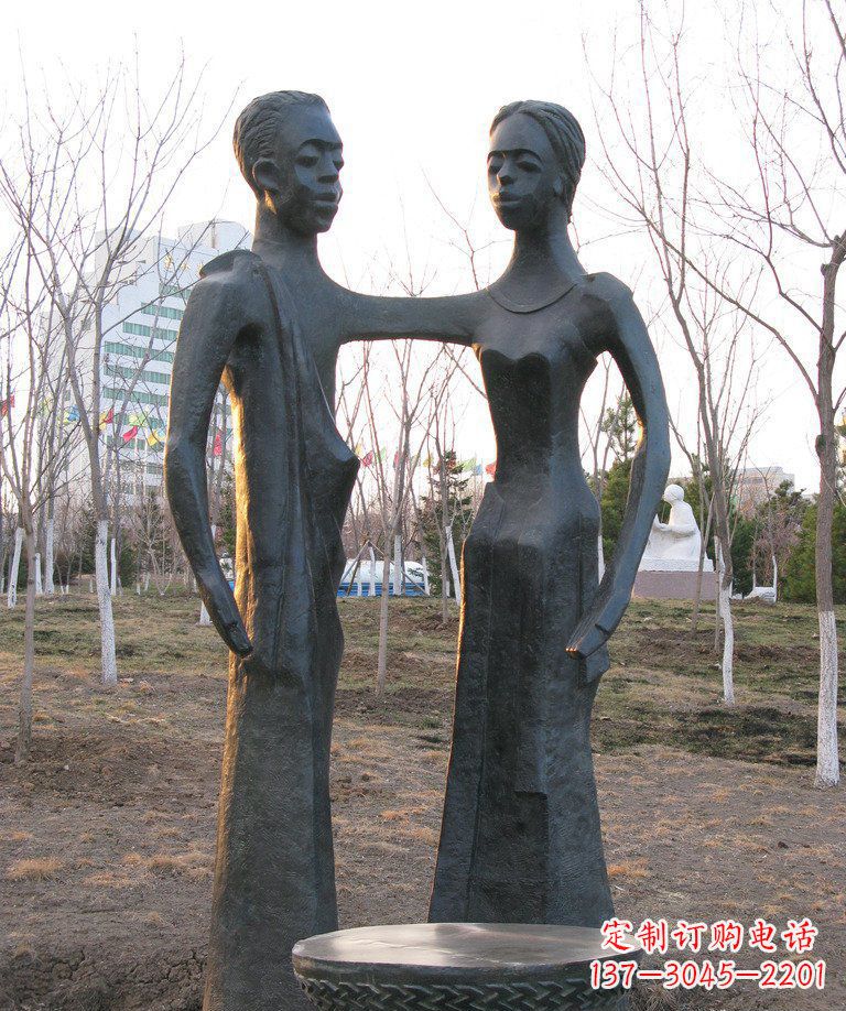 公园抽象男女景观铜雕