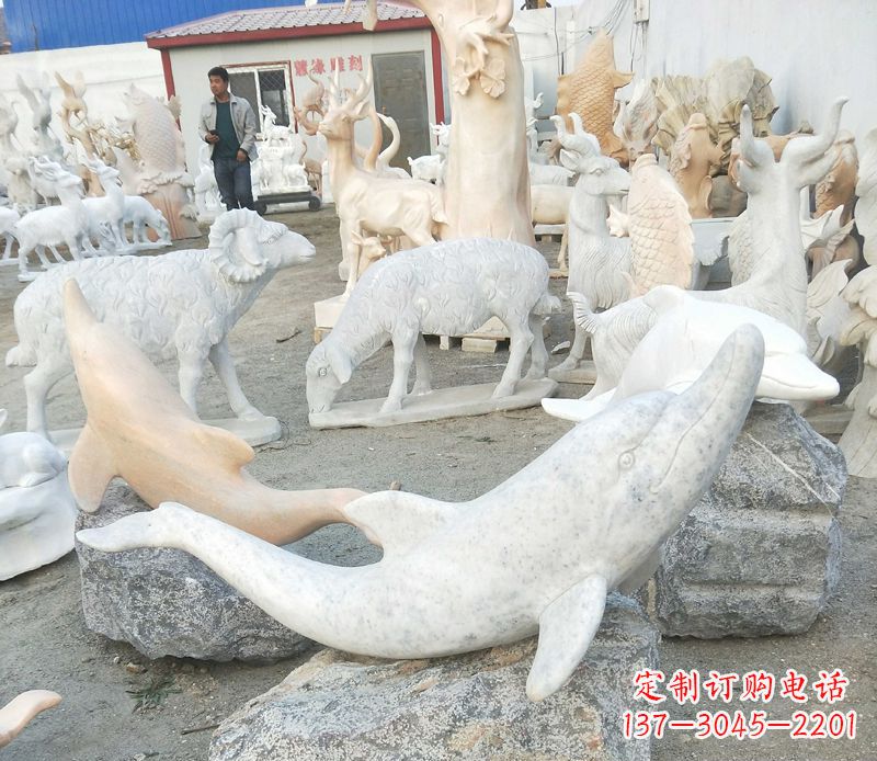 公园动物海豚石雕