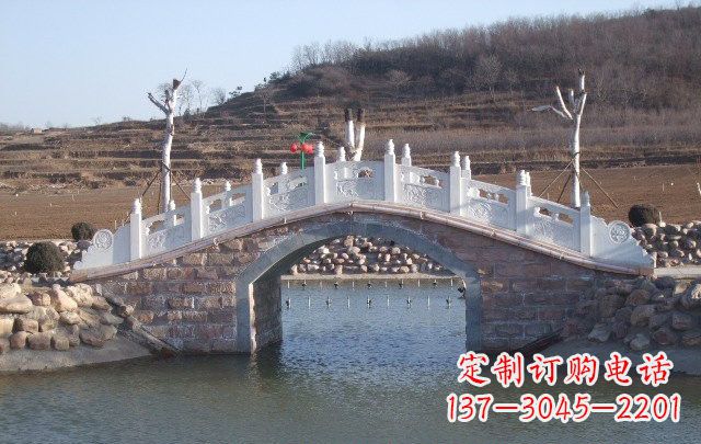 公园拱桥石雕