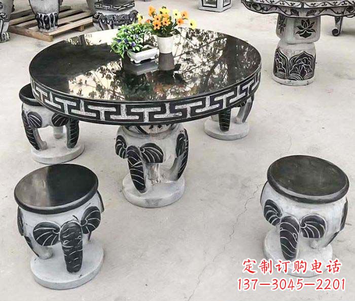 圆形桌凳石雕-为公园景观增添艺术气息 圆形桌凳石雕-为公园景观增添艺术气息