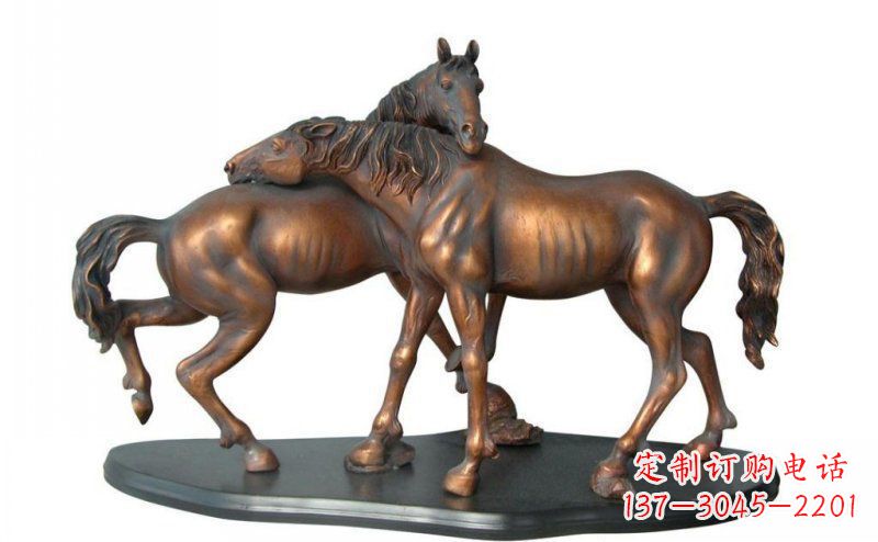 公园两匹马动物铜雕