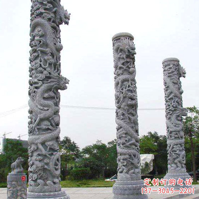 公园龙柱雕塑