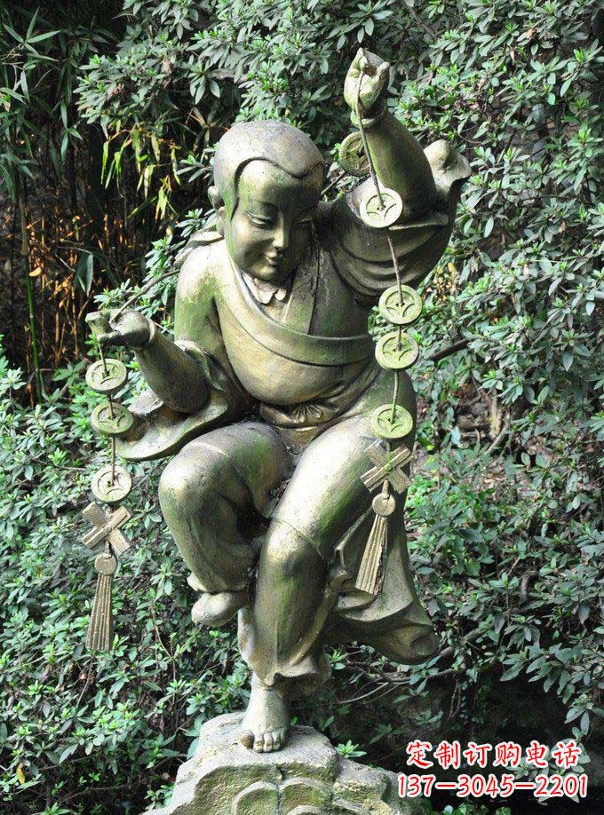 公园拿着钱串的古代人物铜雕