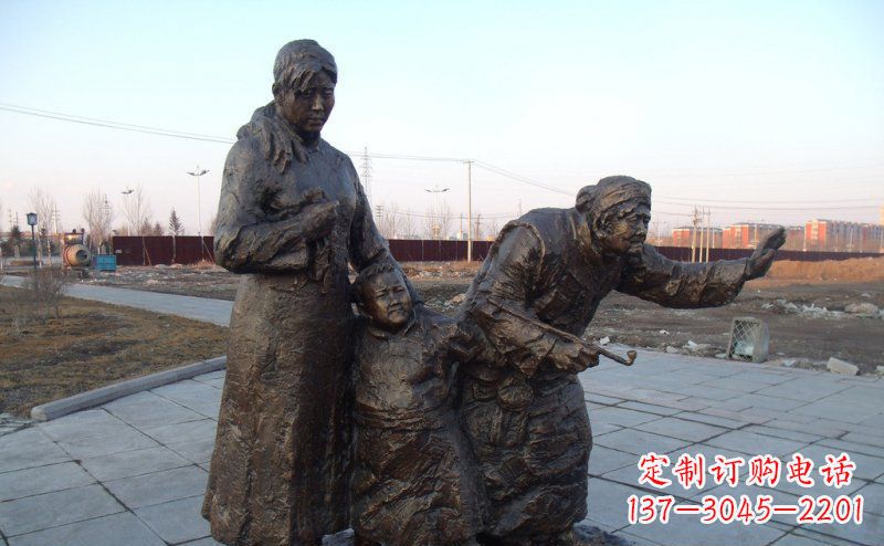 公园送行的祖孙三人人物铜雕