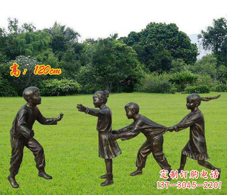 公园玩老鹰捉小鸡的儿童小品铜雕 (2)