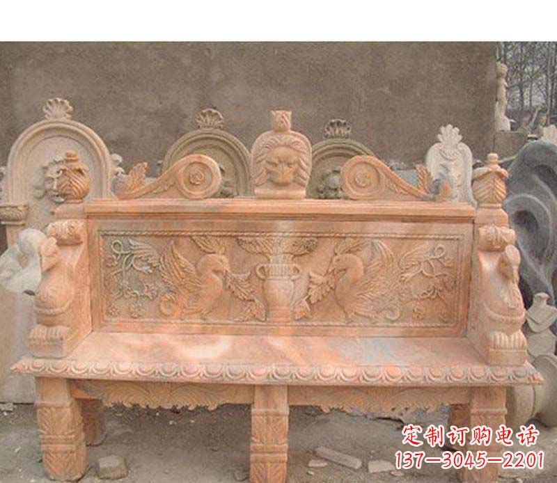 公园晚霞红长椅景观雕塑