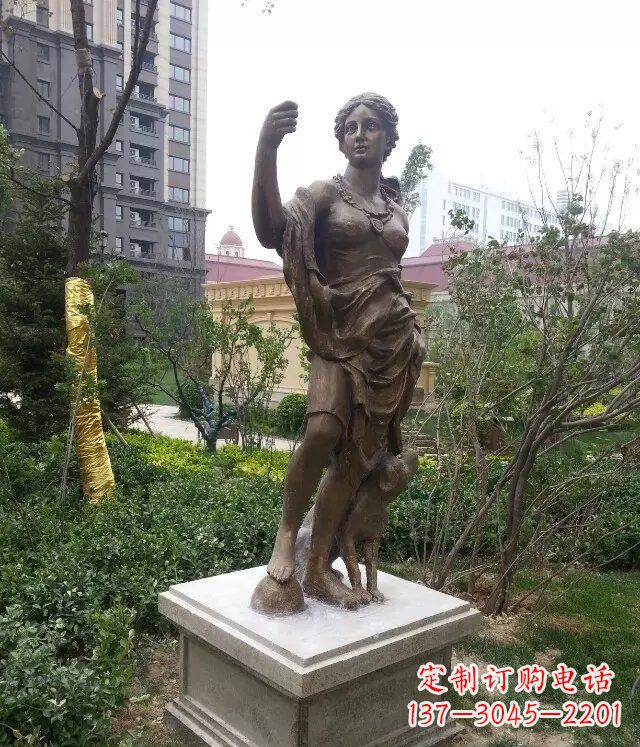 公园西方女人人物铜雕_1