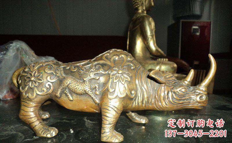 公园犀牛动物铜雕