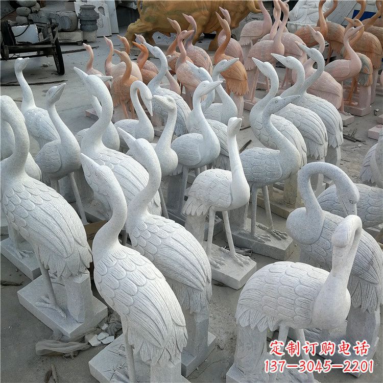 风格独特的仙鹤石雕摆件 风格独特的仙鹤石雕摆件