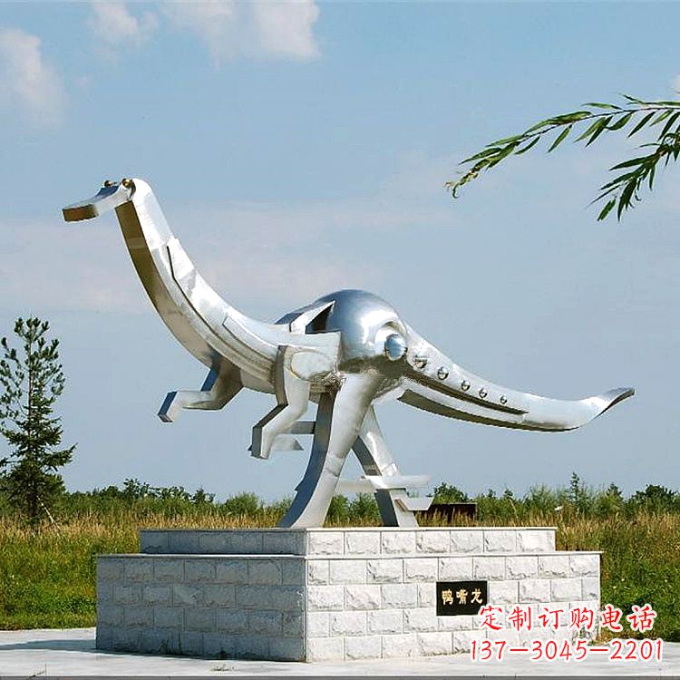 不锈钢鸭嘴龙动物景观雕塑 不锈钢鸭嘴龙动物景观雕塑