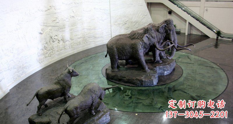 领雕塑公园长毛象动物铜雕 领雕塑公园长毛象动物铜雕
