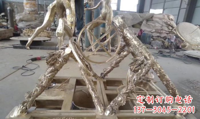 古代浑天仪铜雕 (2)