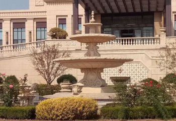 中领雕塑定制精美喷泉鱼石雕