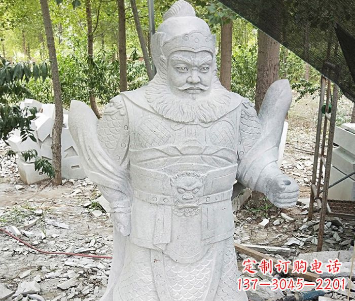 古代人物关公石雕