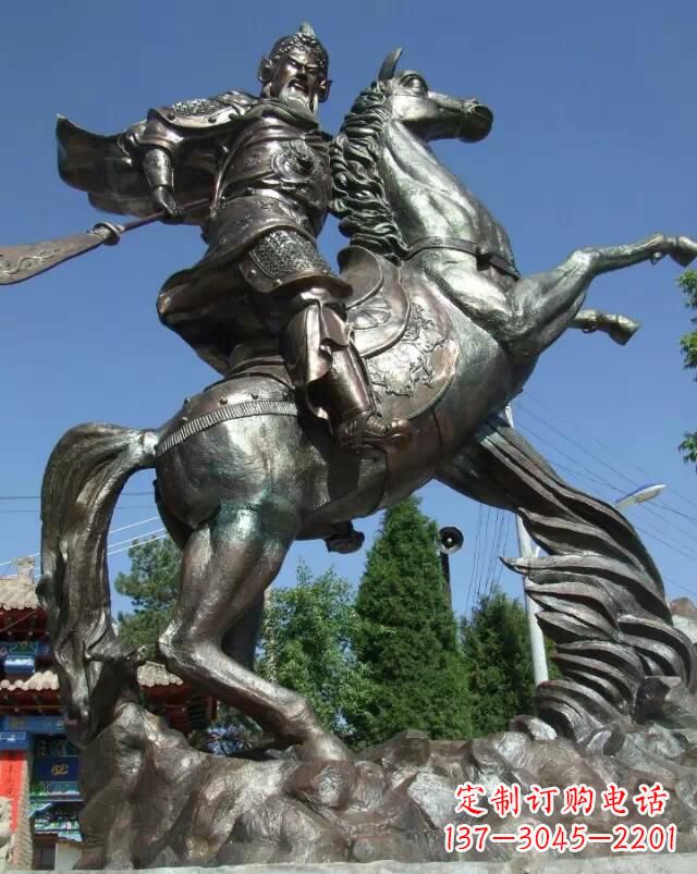 关公骑马雕塑