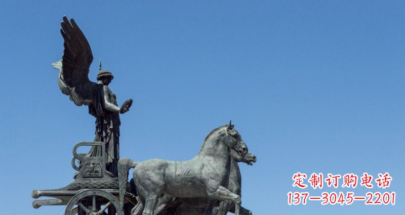 广场阿波罗战车景观铜雕