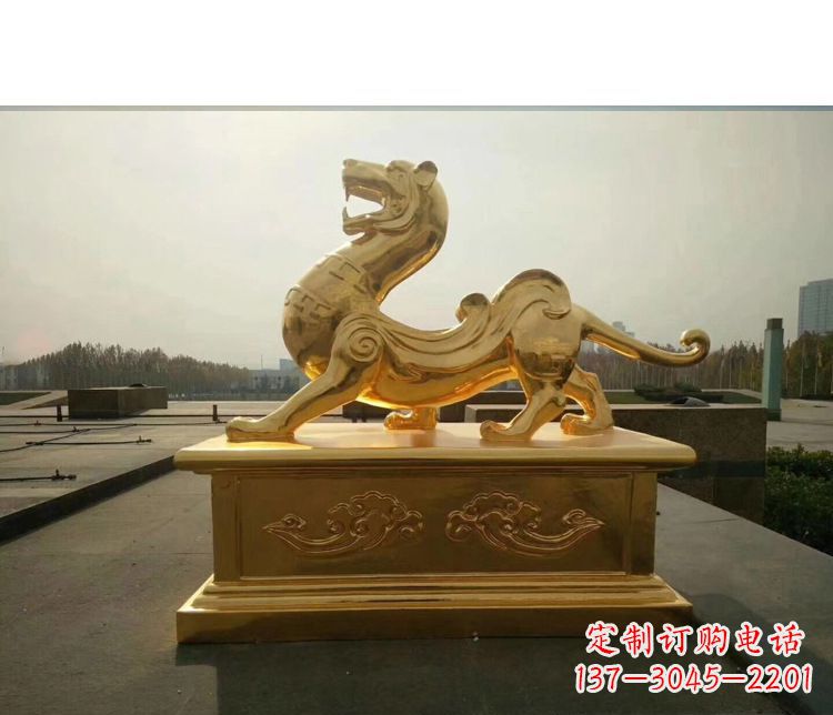 广场白虎神兽铜雕