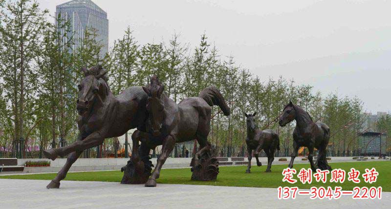广场奔马动物铜雕