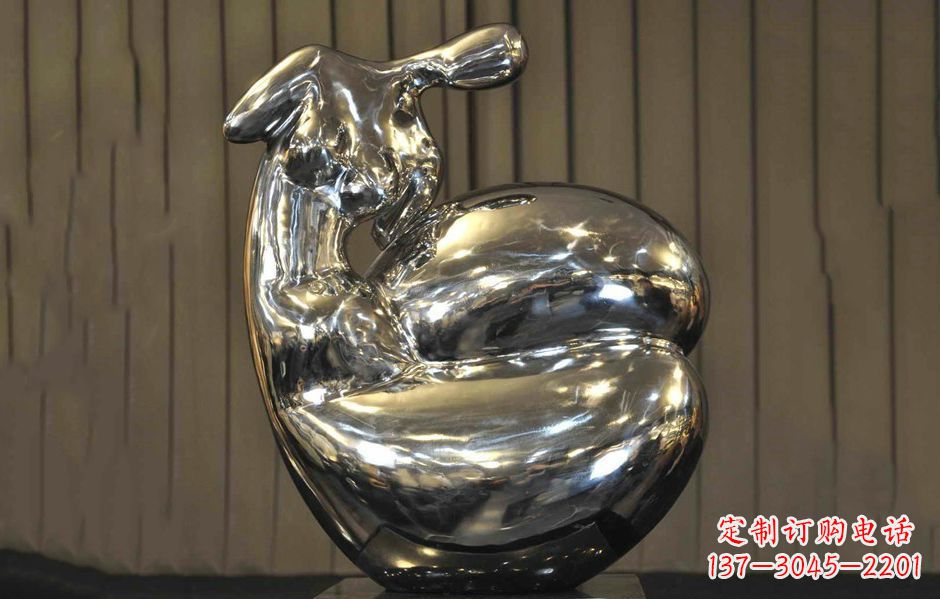 广场不锈钢抽象人物景观雕塑