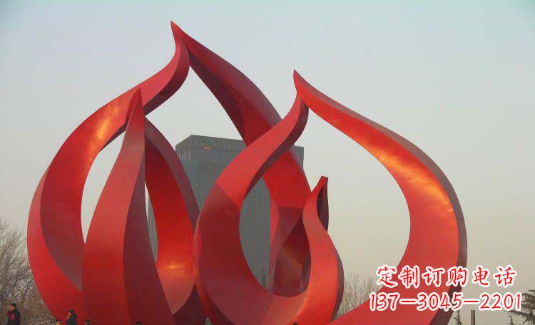 广场不锈钢抽象桃子雕塑
