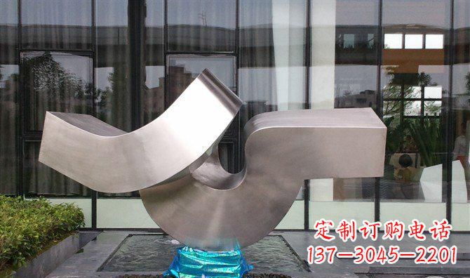 广场不锈钢抽象造型雕塑