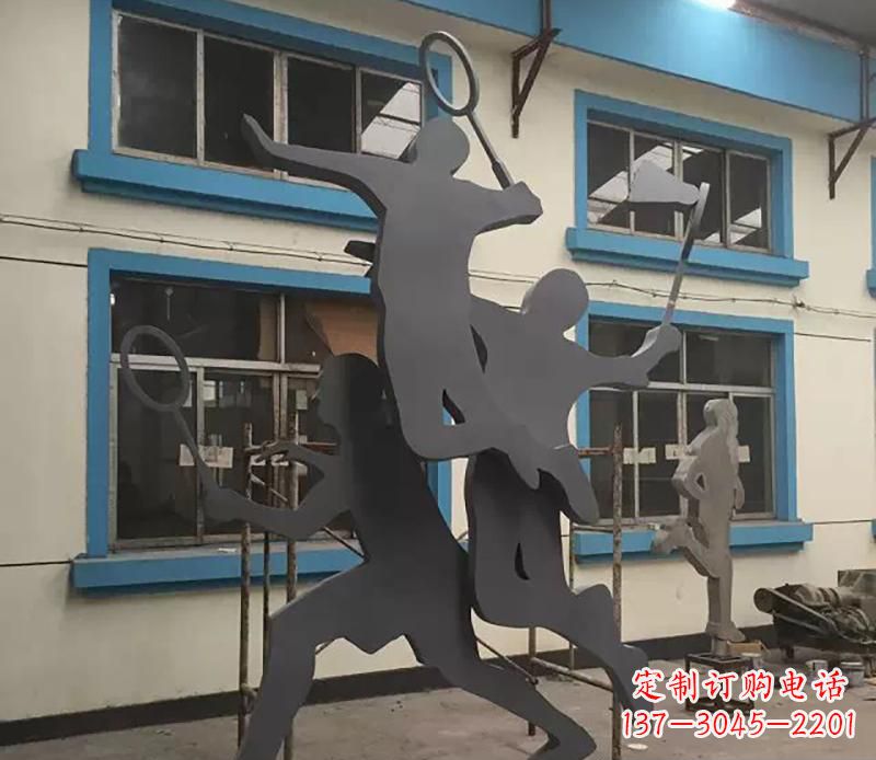 广场不锈钢打羽毛球雕塑
