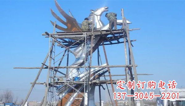 广场不锈钢飞马雕塑