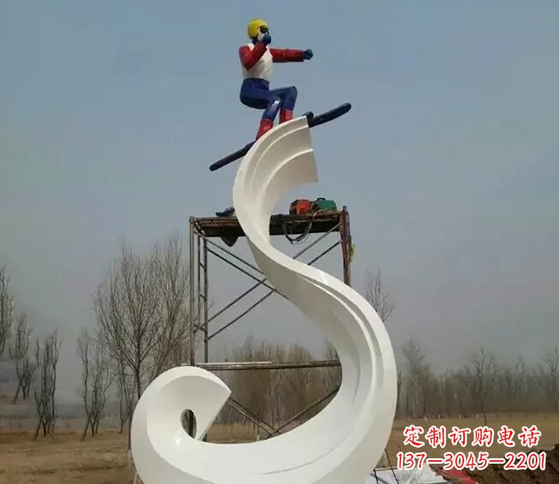 广场不锈钢滑雪运动雕塑
