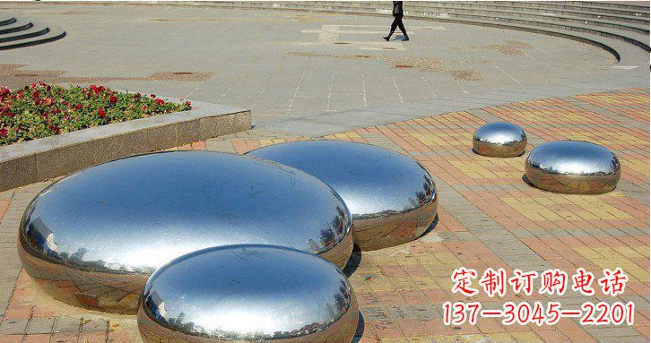 广场不锈钢镜面水滴雕塑 (2)