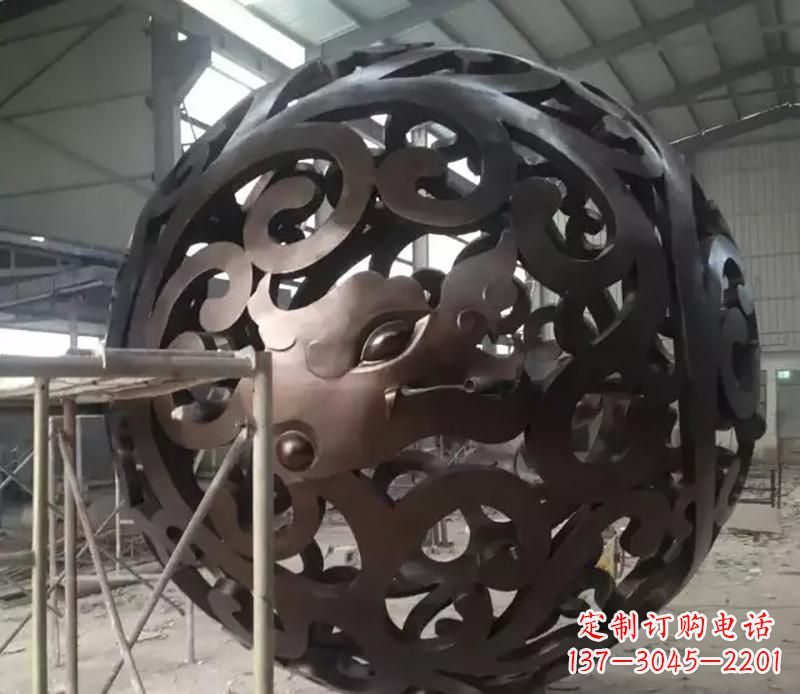 广场不锈钢镂空花球景观雕塑