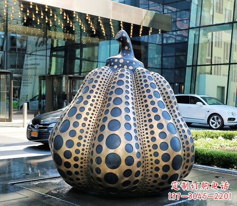 广场不锈钢南瓜雕塑