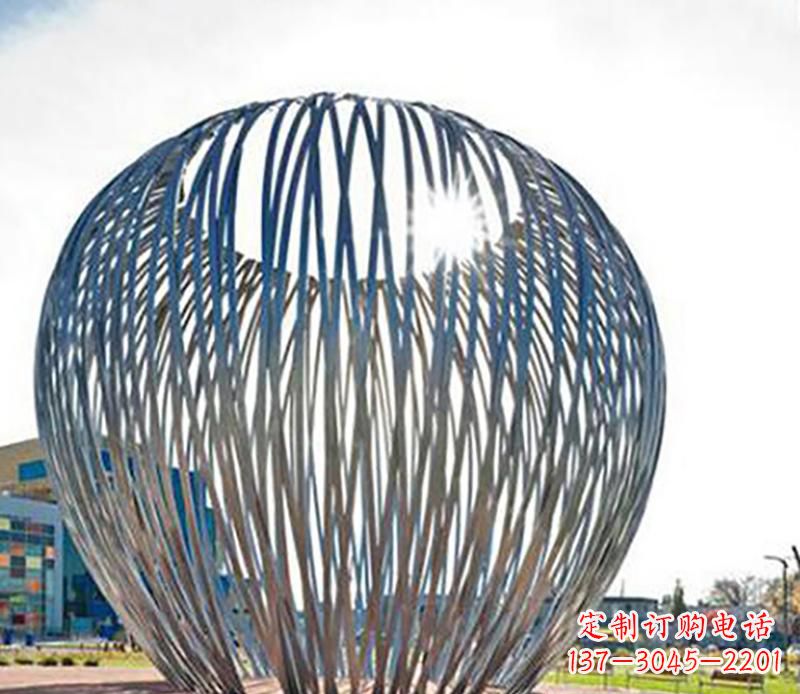 广场不锈钢树叶景观球雕塑