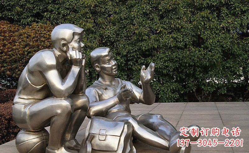 广场不锈钢学生雕塑