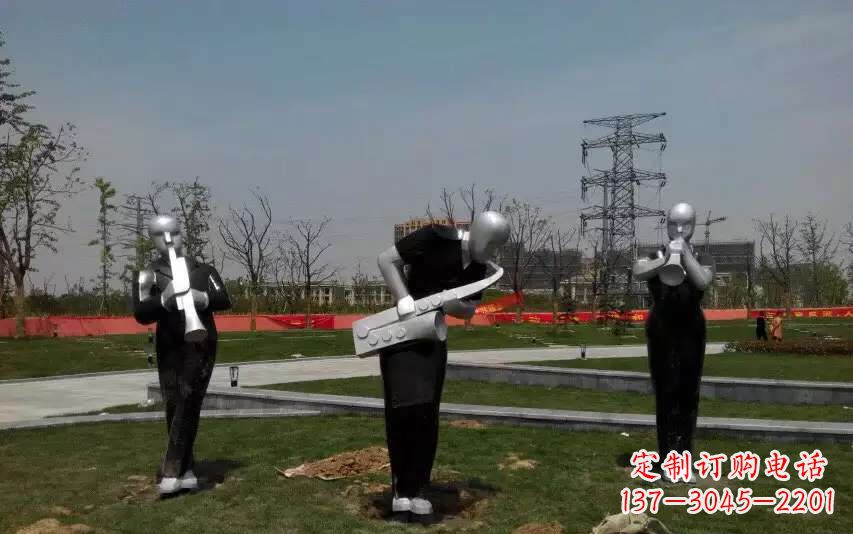 广场不锈钢音乐人物雕塑