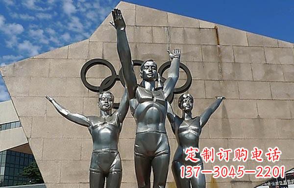 广场不锈钢运动员和五环雕塑