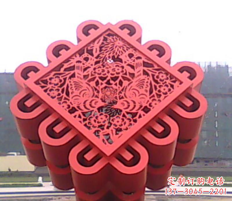 广场不锈钢中国结方块雕塑