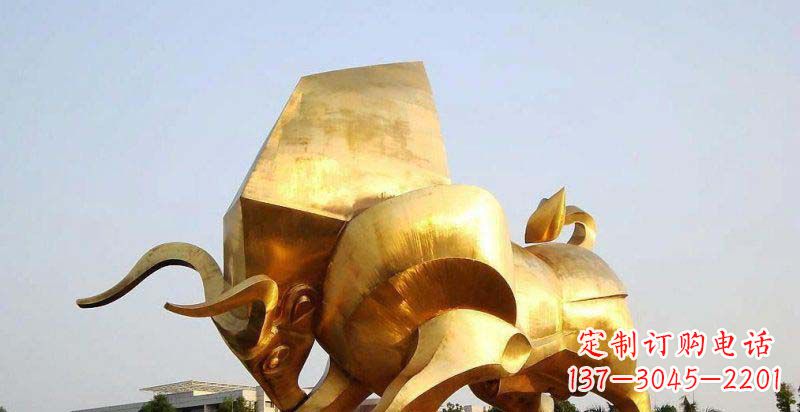 广场抽象牛动物铜雕