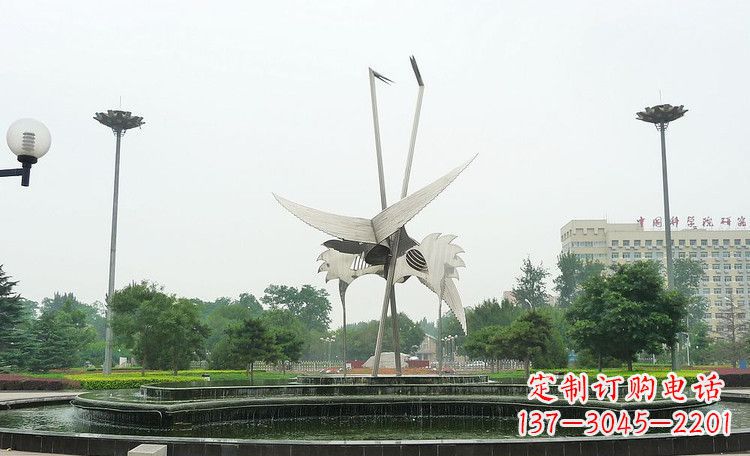 广场大型不锈钢抽象仙鹤雕塑