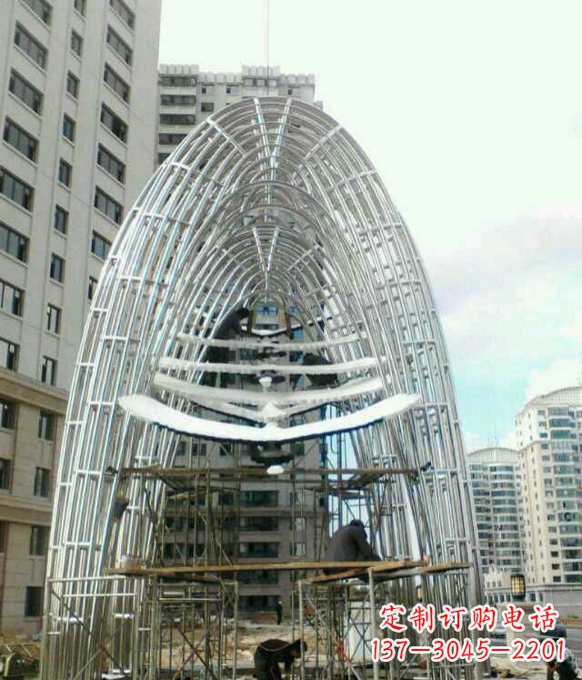 广场大型不锈钢建筑雕塑