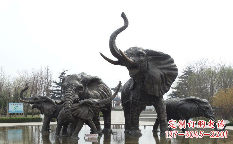 广场仿真大象玻璃钢动物雕塑